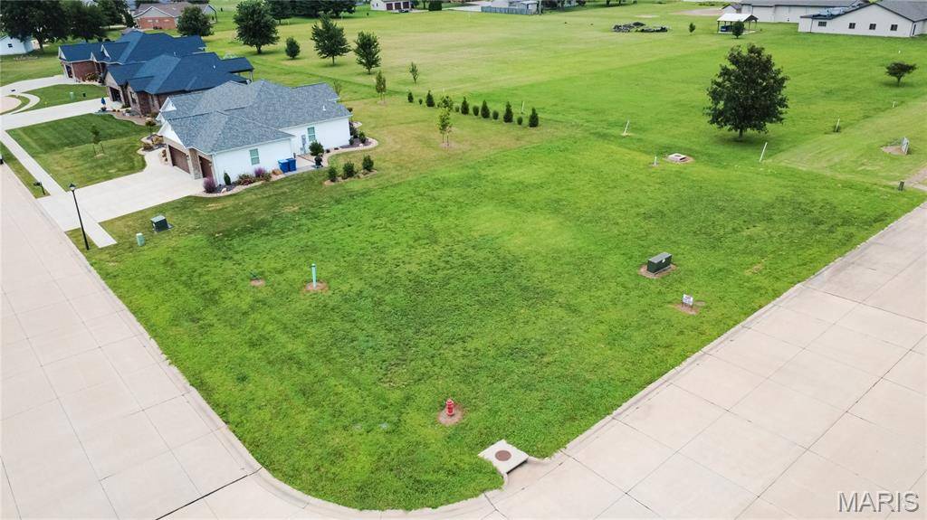 800 N Roosevelt ST, New Baden, IL 62265