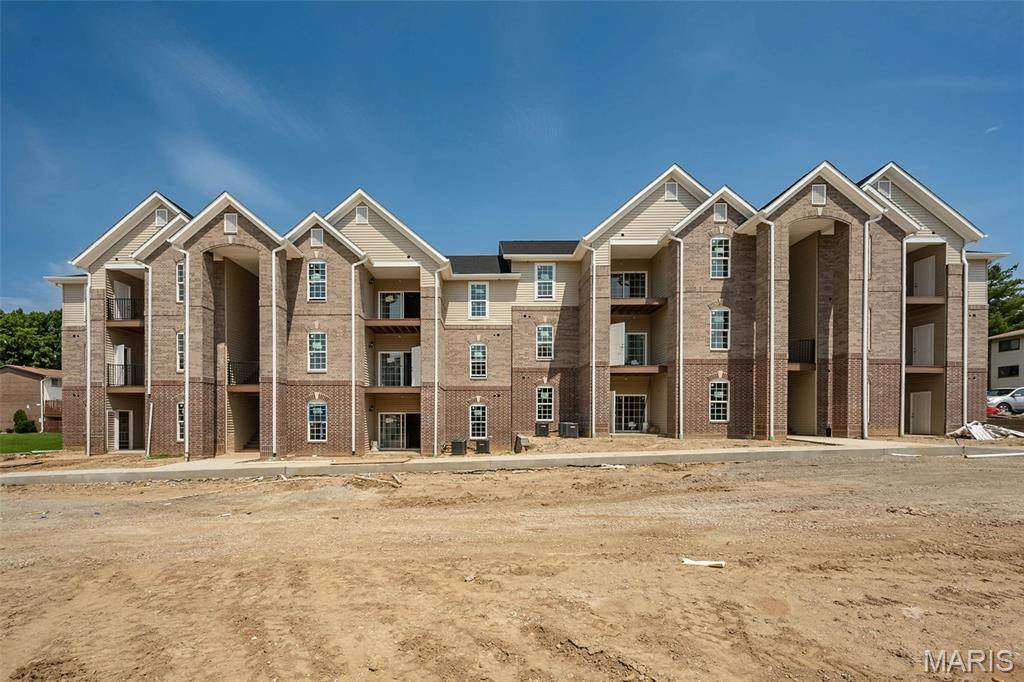 236 Nest Homes DR, Ellisville, MO 63011