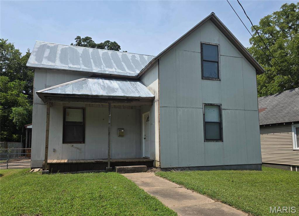 545 S Benton ST, Cape Girardeau, MO 63703