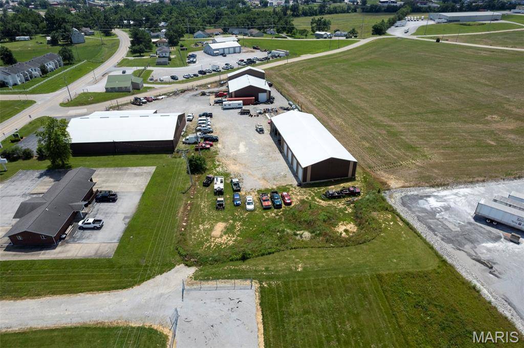 1004-B N Main, Perryville, MO 63775