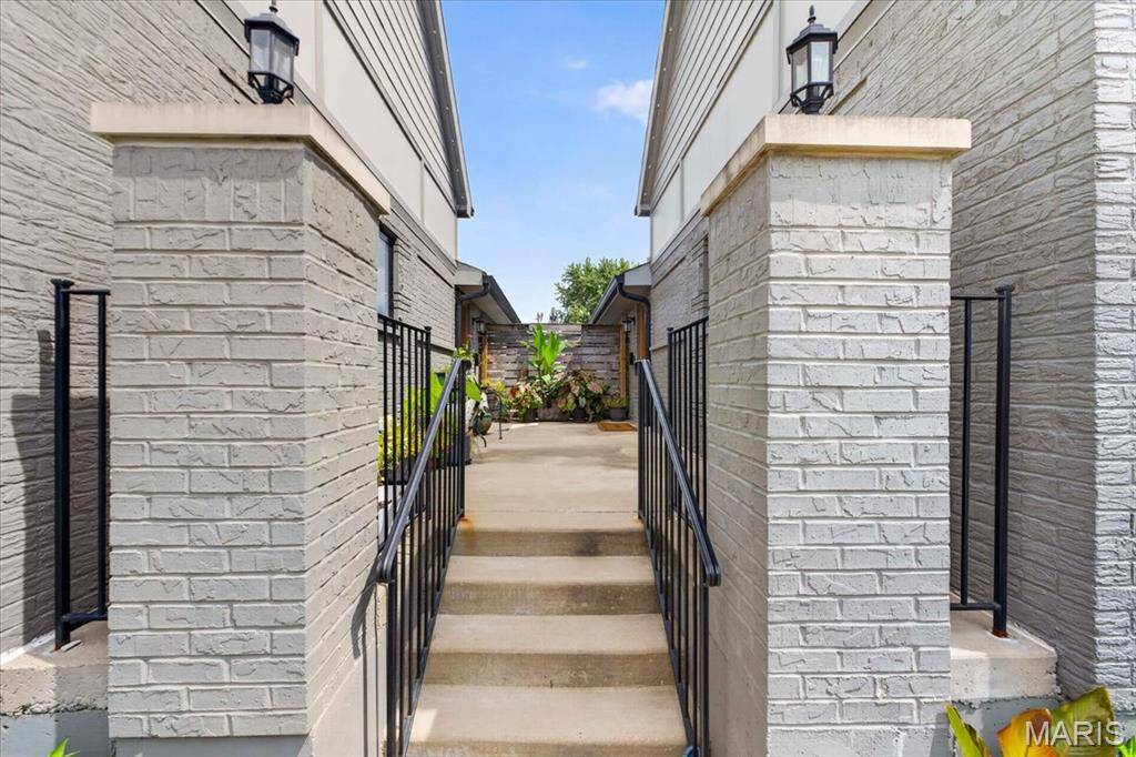 3320 Missouri AVE, St Louis, MO 63118