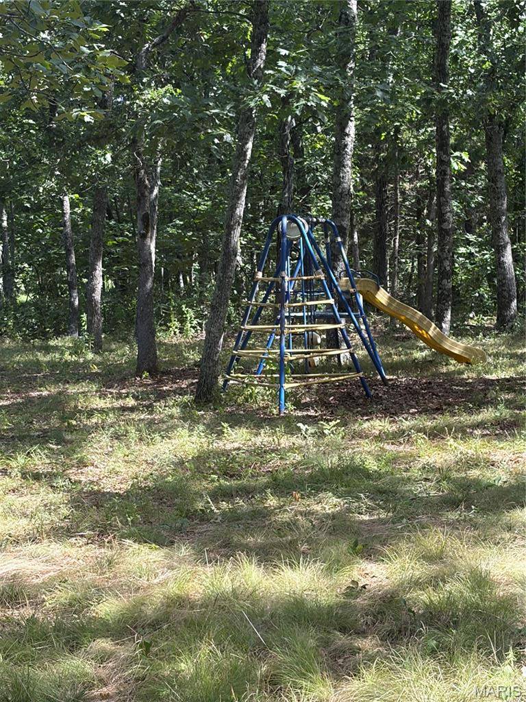 1050 Whitetail Glen TRL, Ironton, MO 63650