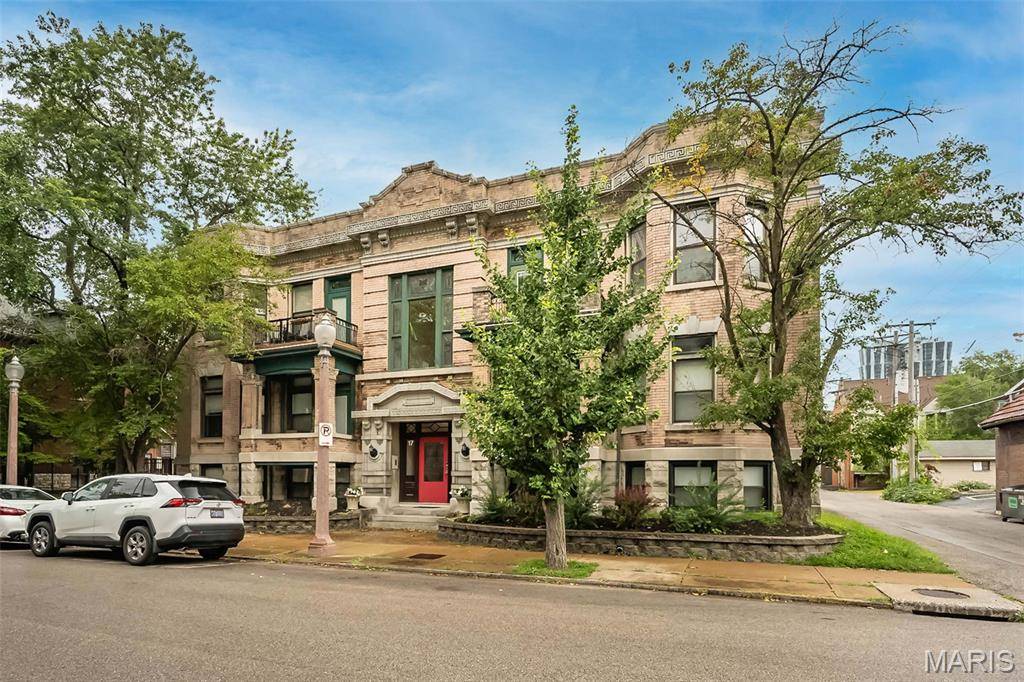 19 N Taylor AVE #2N, St Louis, MO 63108