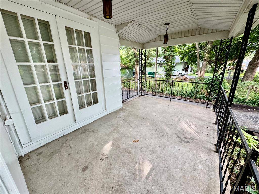 434 Chaudet AVE, Cahokia, IL 62206