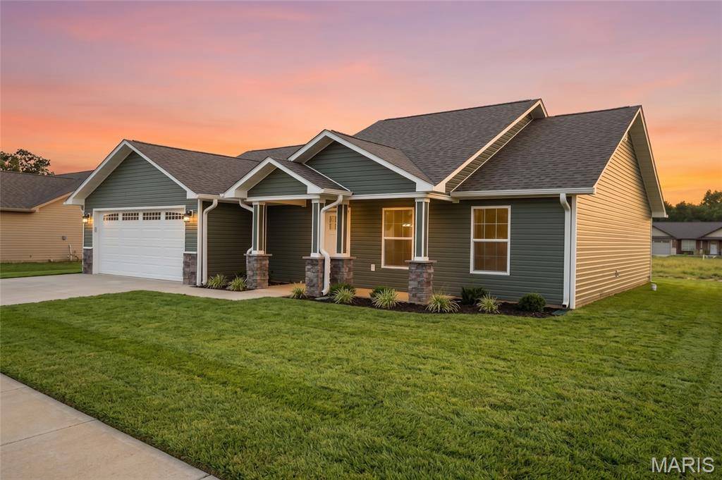213 Gucci DR, Poplar Bluff, MO 63901