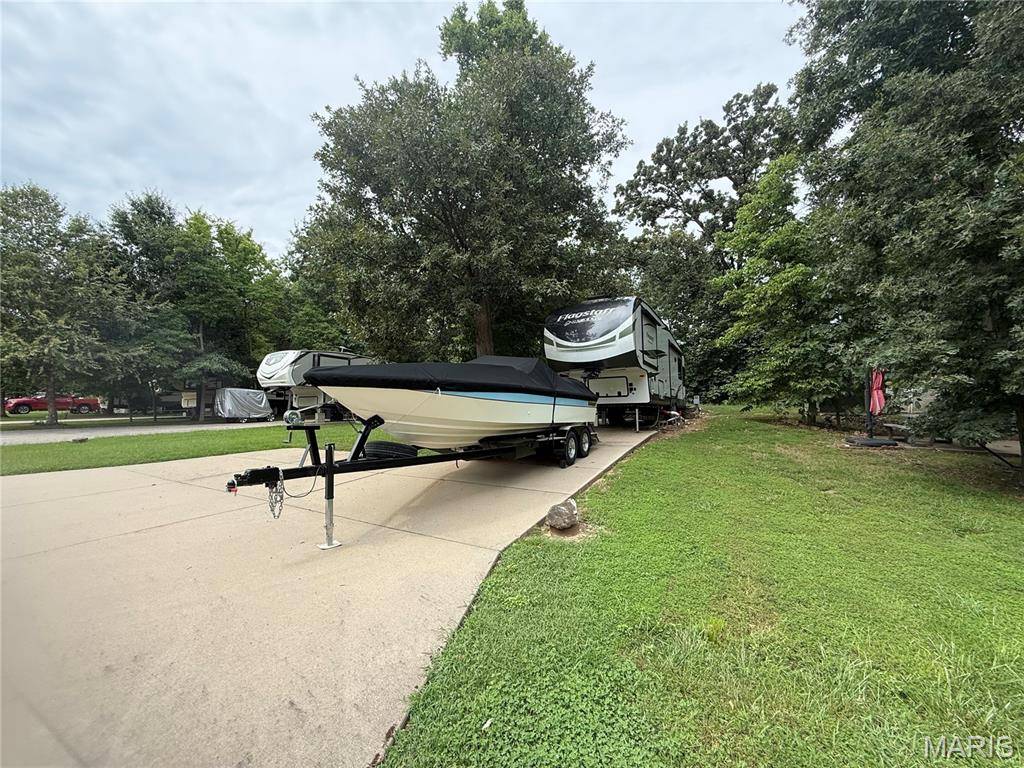 19340 Highway J #33, Monroe City, MO 63456