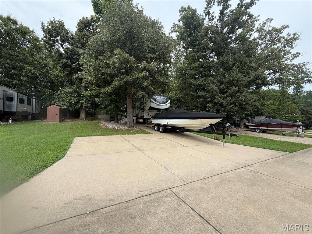 19340 Highway J #33, Monroe City, MO 63456
