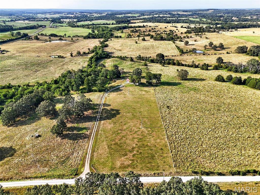 15892 M- Mellow DR, Cabool, MO 65689