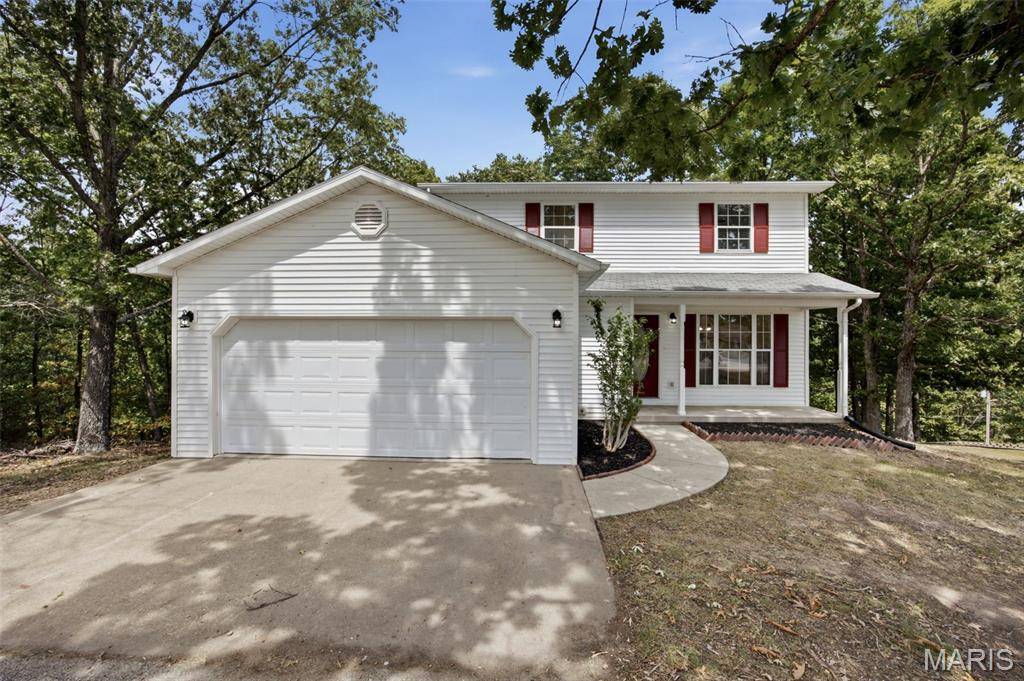 16475 Hardwood LN, St Robert, MO 65584
