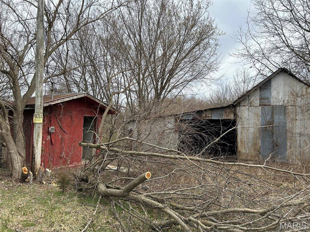 - W Booneslick RD, Jonesburg, MO 63351