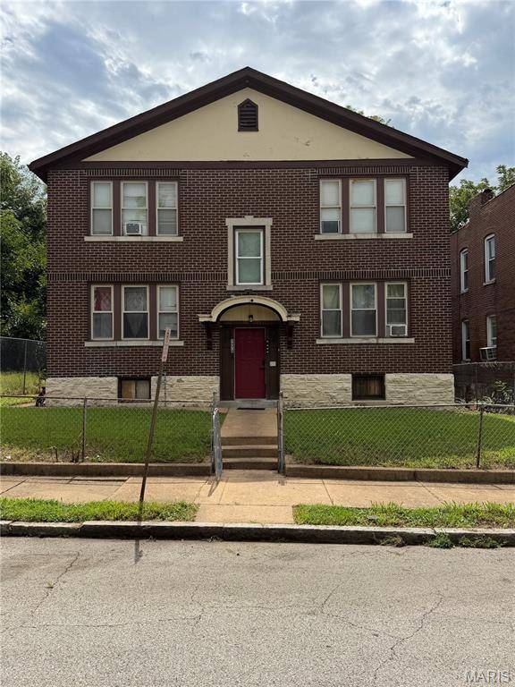 5976 Wabada AVE, St Louis, MO 63112