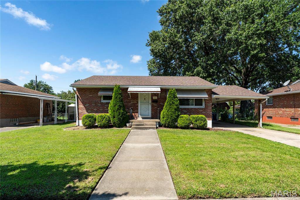 3161 Carlson AVE, Granite City, IL 62040