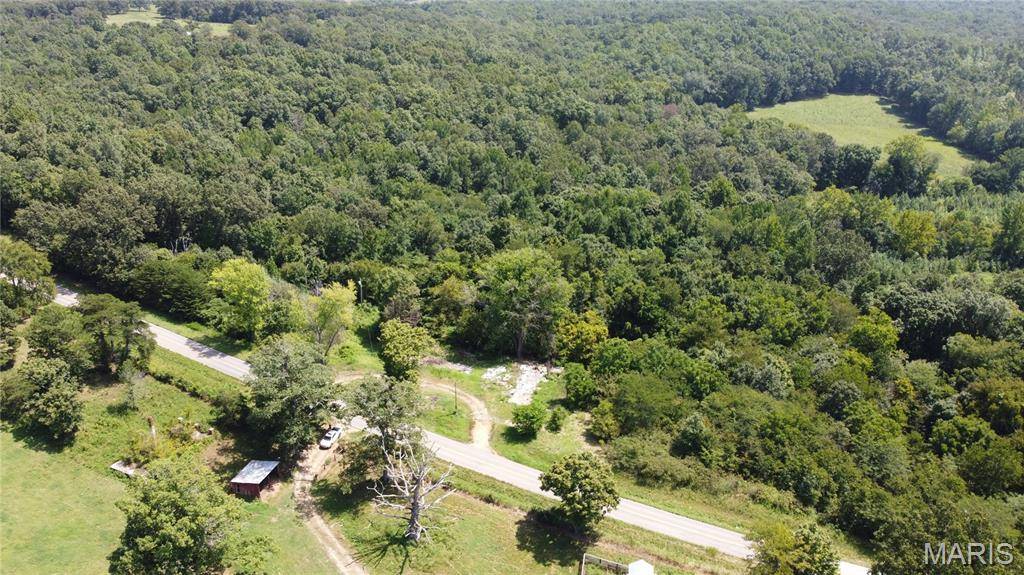 9454 H HWY, Zalma, MO 63787