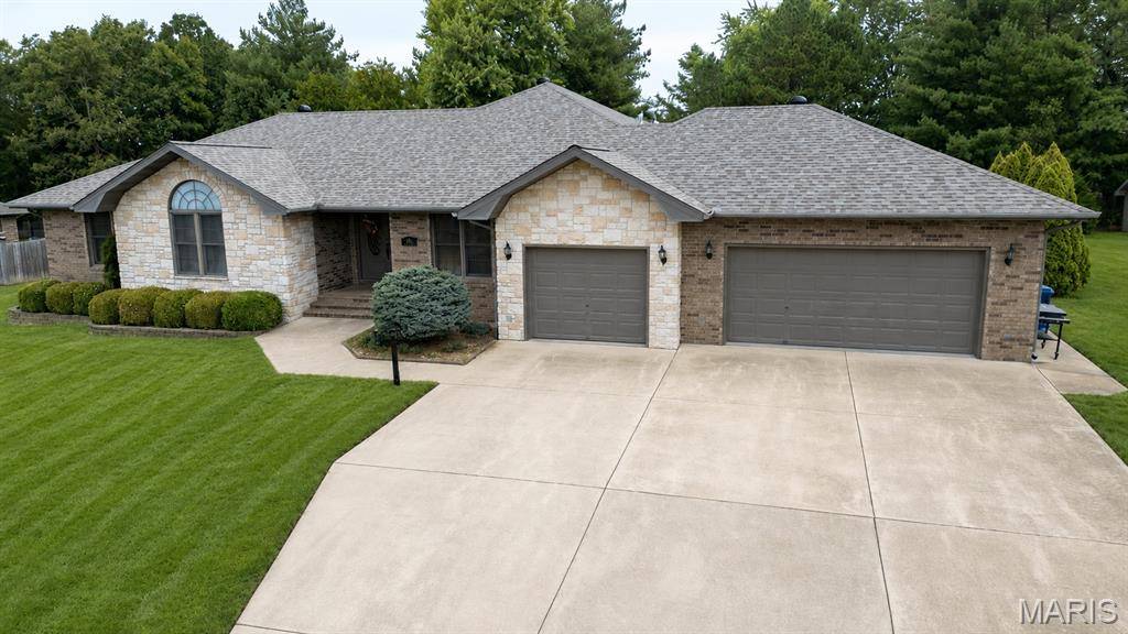 503 Primrose LN, Houston, MO 65483