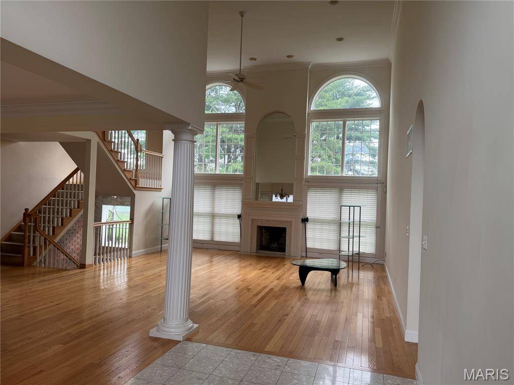 14228 Manderleigh Woods DR, Chesterfield, MO 63017