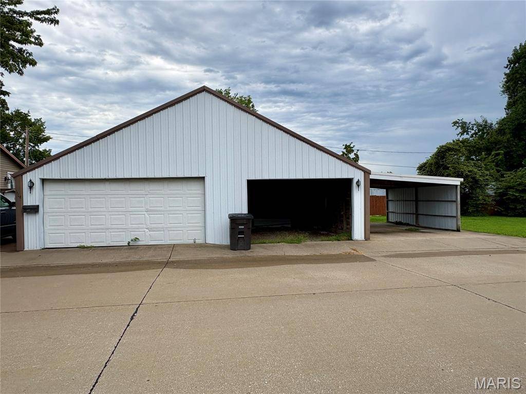 1145 W Saint Joseph ST, Perryville, MO 63775