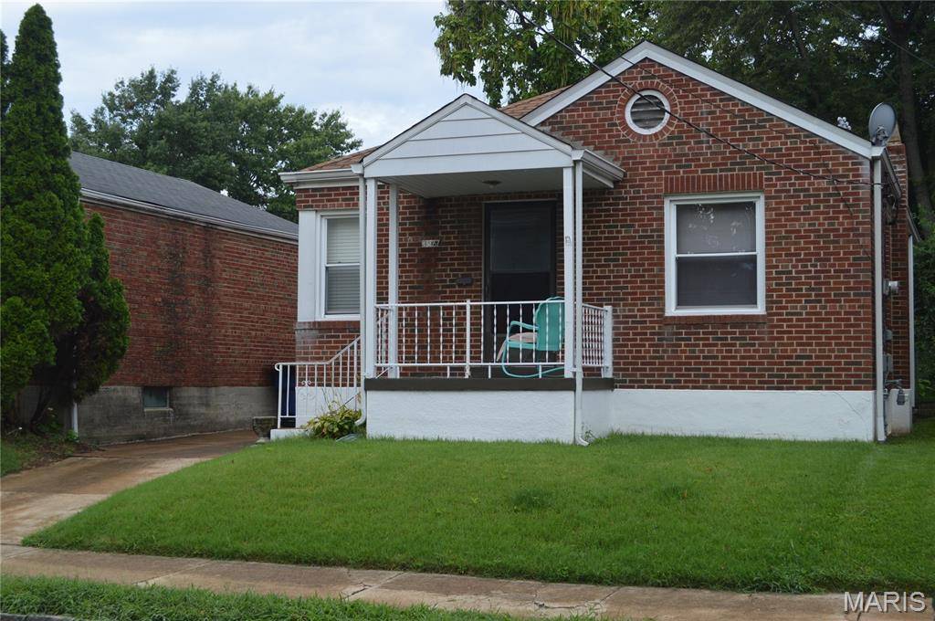 2827 Macklind AVE, St Louis, MO 63139
