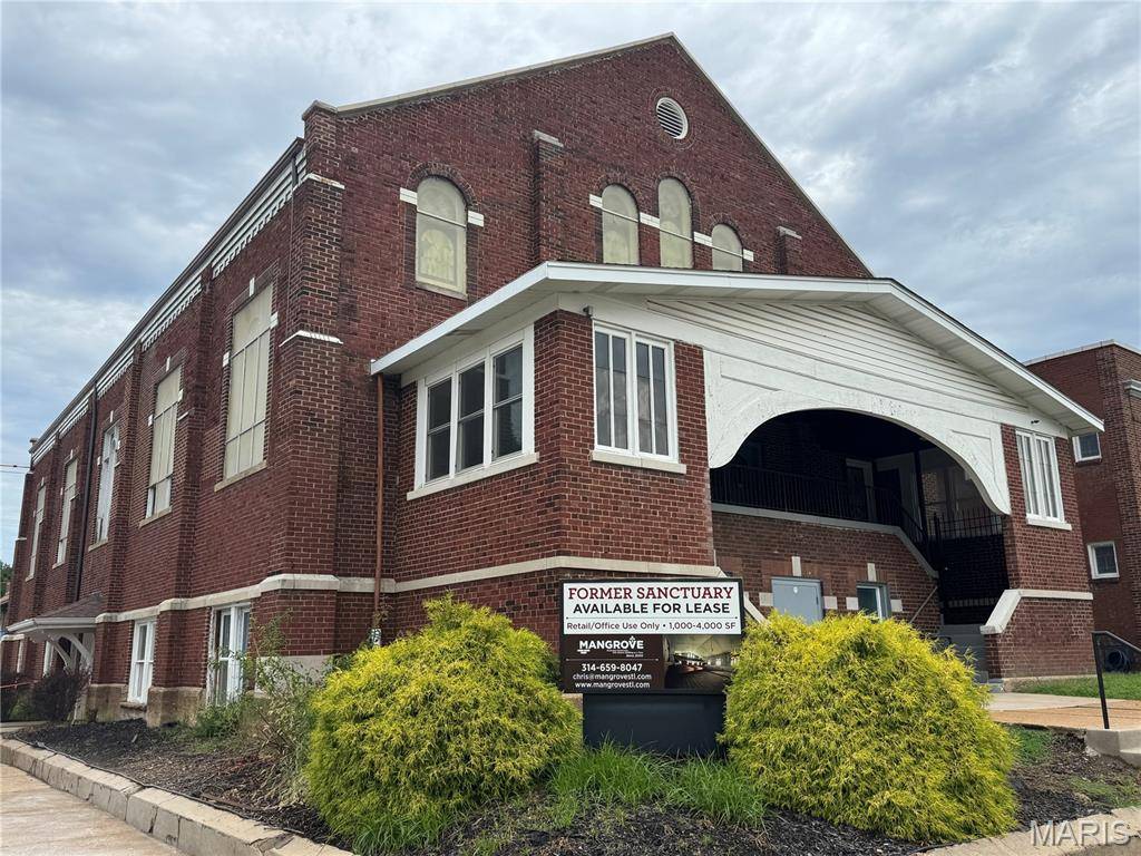 4269 Norfolk AVE, St Louis, MO 63110