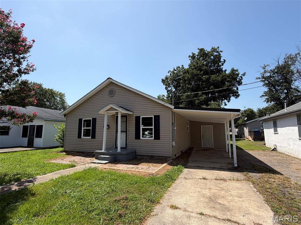324 S Sassafrass ST, Dexter, MO 63841