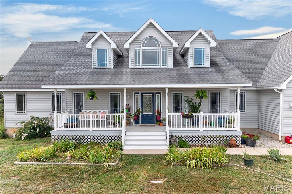 271 Pleasant Knoll RD, Stoutland, MO 65567