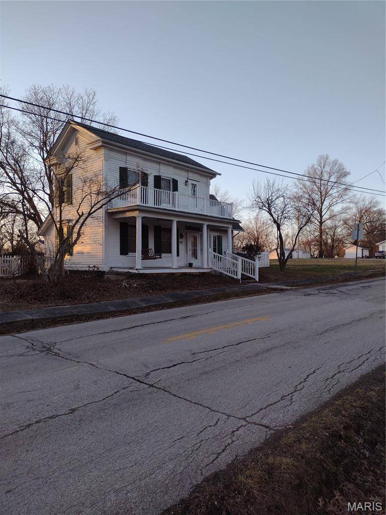 103 N Cherry ST, Middletown, MO 63359