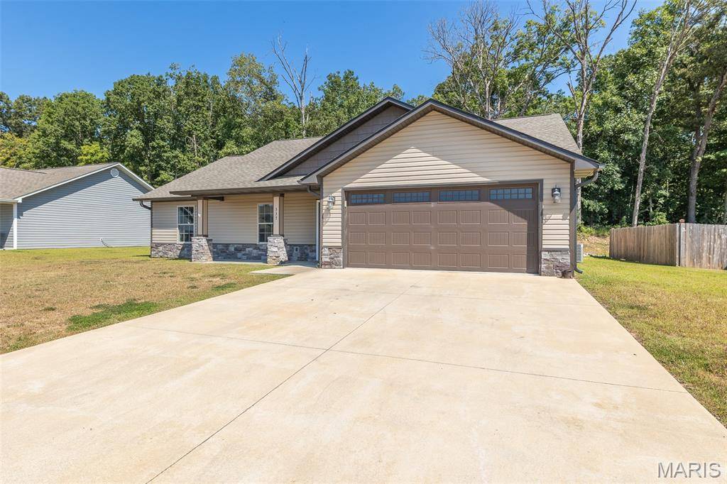 337 Apple Park WAY, Poplar Bluff, MO 63901