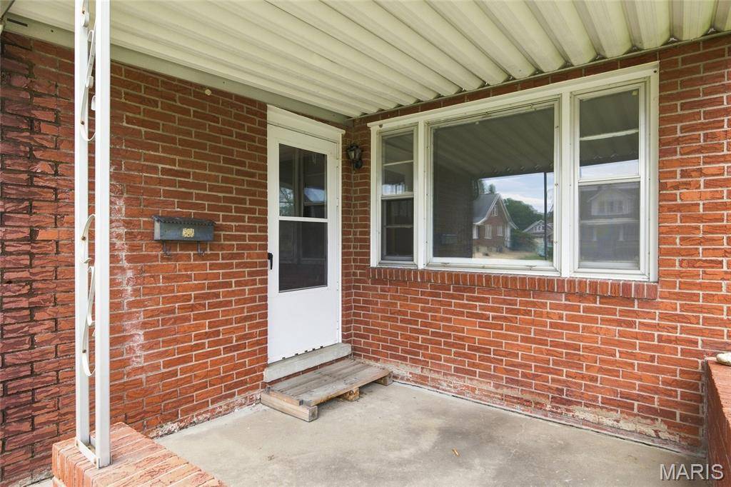 413 W 9th ST, Hermann, MO 65041