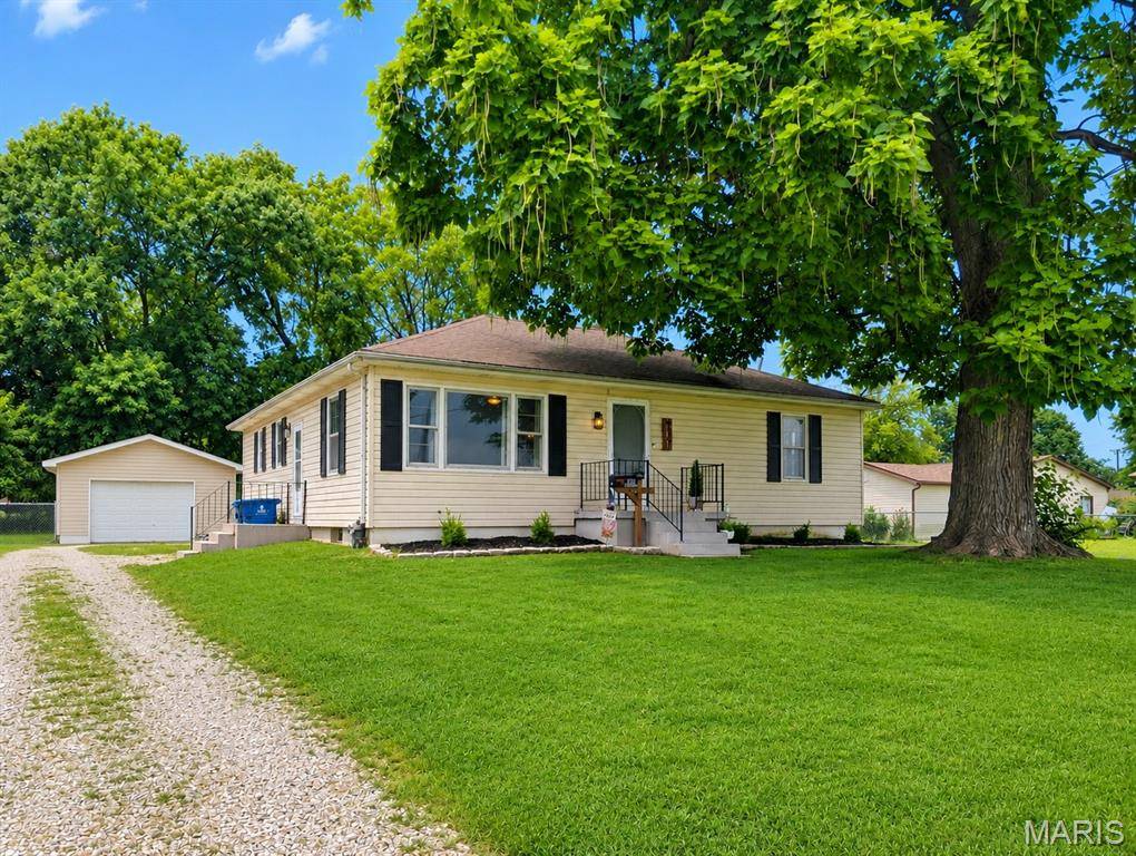 4131 Old Alton RD, Granite City, IL 62040