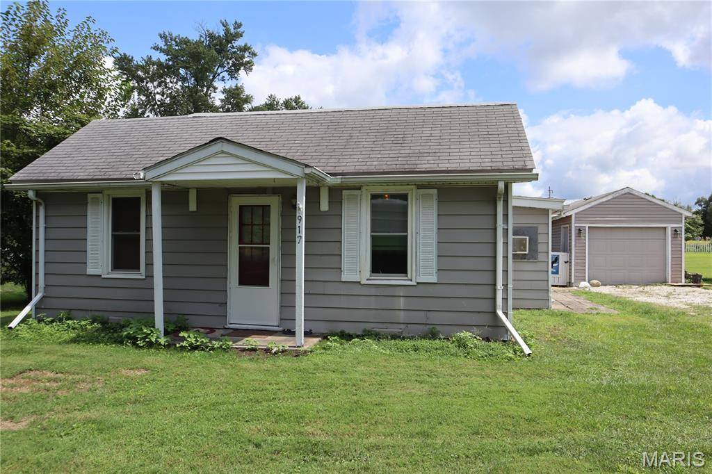 917 Forest ST, Jerseyville, IL 62052