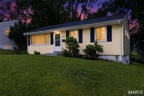 7744 Ellington DR, St Louis, MO 63121