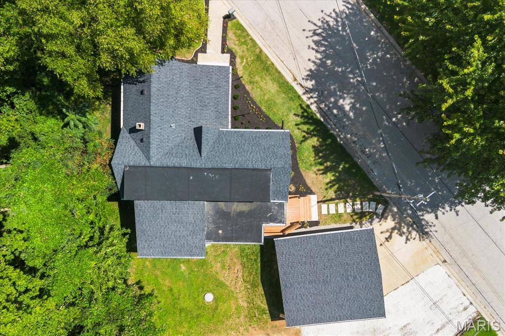 9785 Ridge Heights RD, Fairview Heights, IL 62208