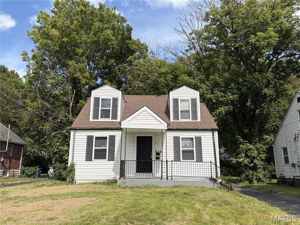 424 Shirley AVE, St Louis, MO 63135