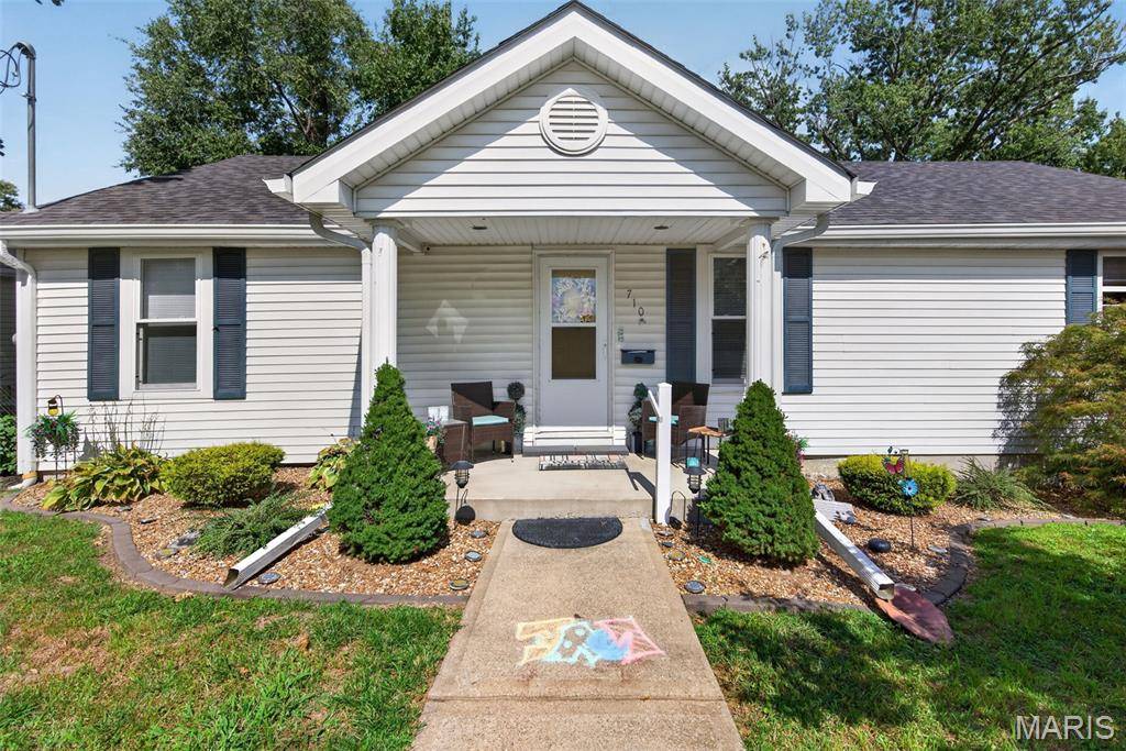 710 N 5th ST, Elsberry, MO 63343