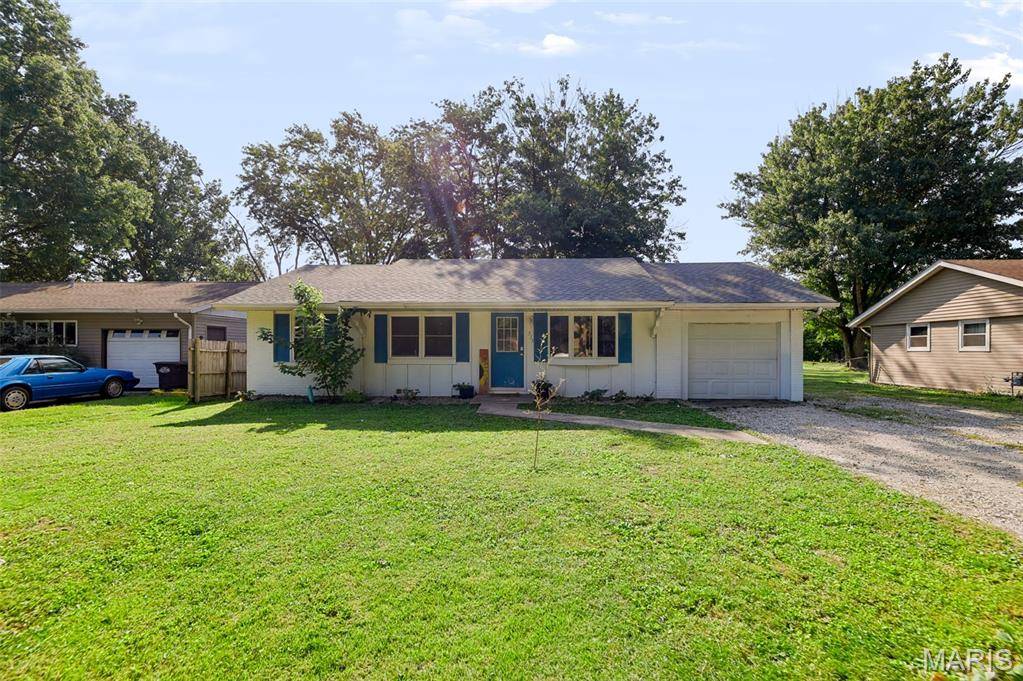515 Mobile ST, Brighton, IL 62012