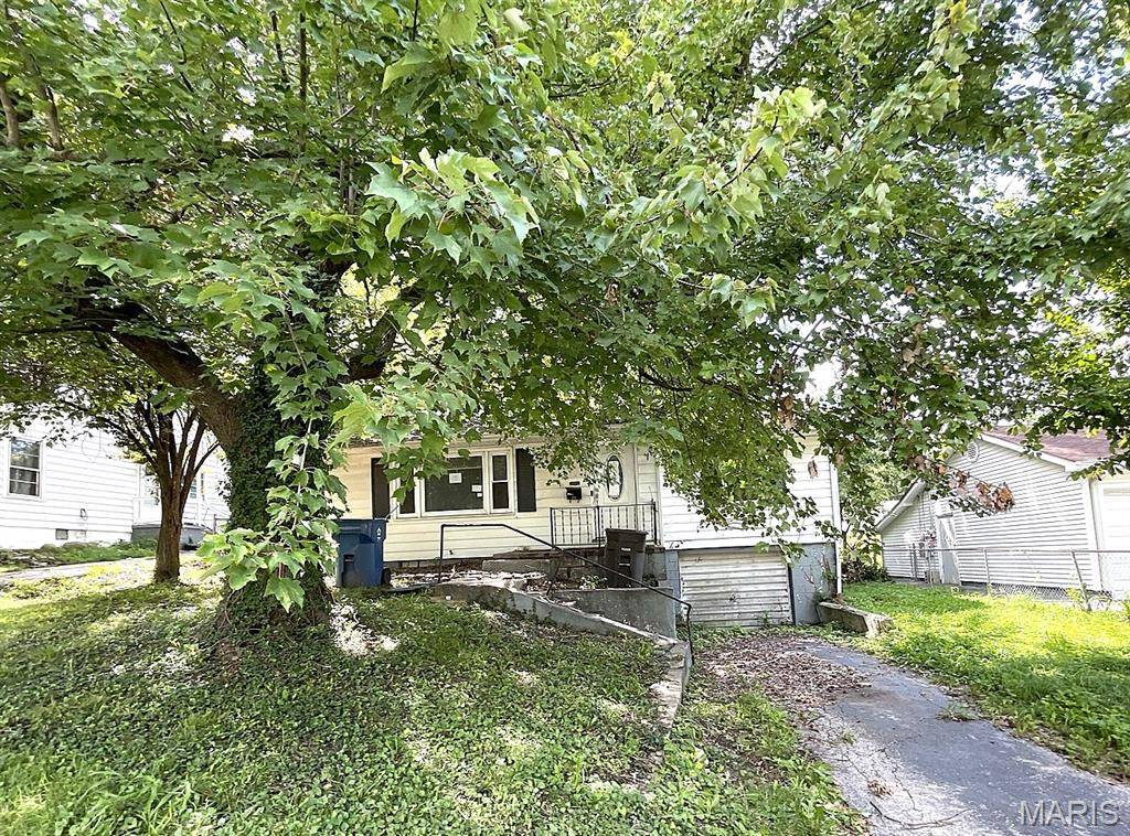 2518 N Rodgers AVE, Alton, IL 62002