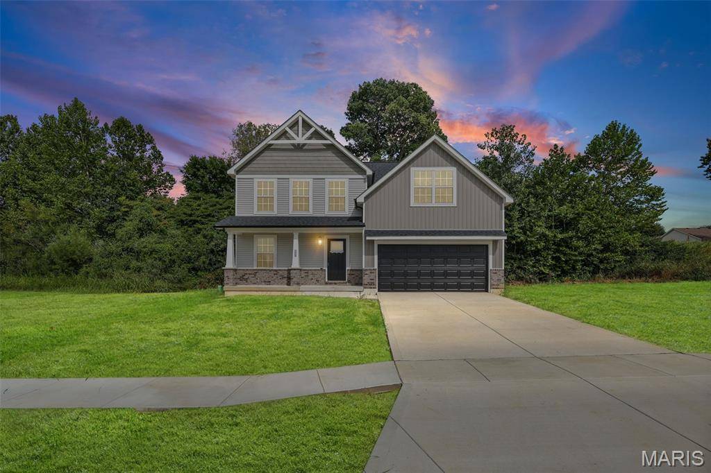 208 Bunkum Woods DR, Fairview Heights, IL 62208