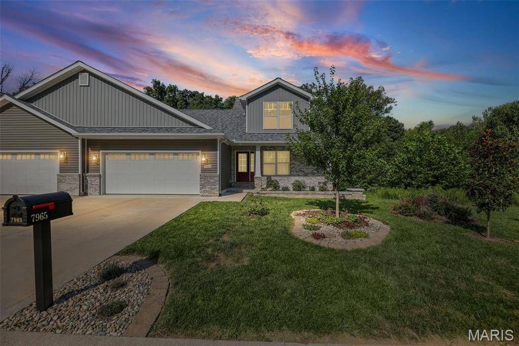 7965 Shadow Creek DR, Caseyville, IL 62232