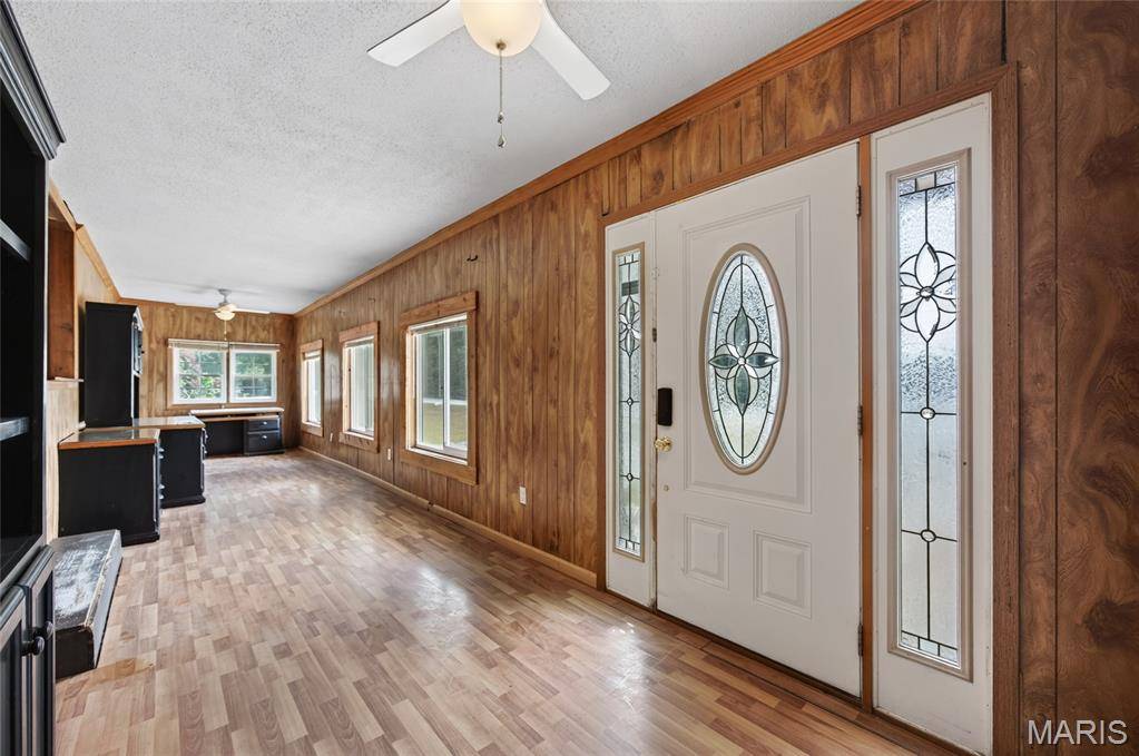 15905 Hardin LN, St Robert, MO 65584