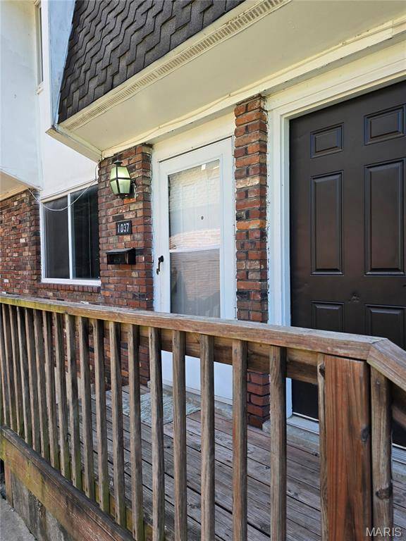 1037 Lafayette CT #C, Collinsville, IL 62234