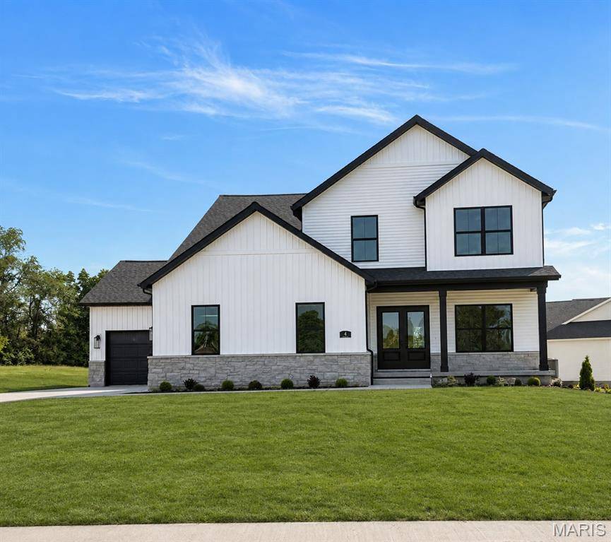 4 Schon Ct., Glen Carbon, IL 62034