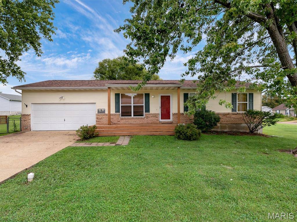 610 Falcon DR, Sullivan, MO 63080