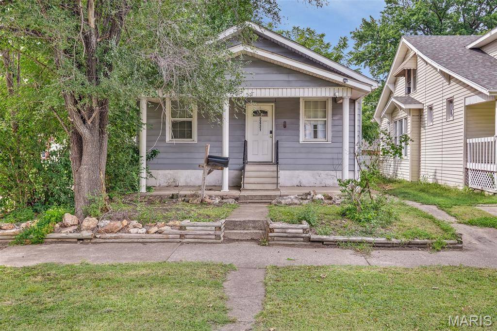 2431 State ST, Granite City, IL 62040
