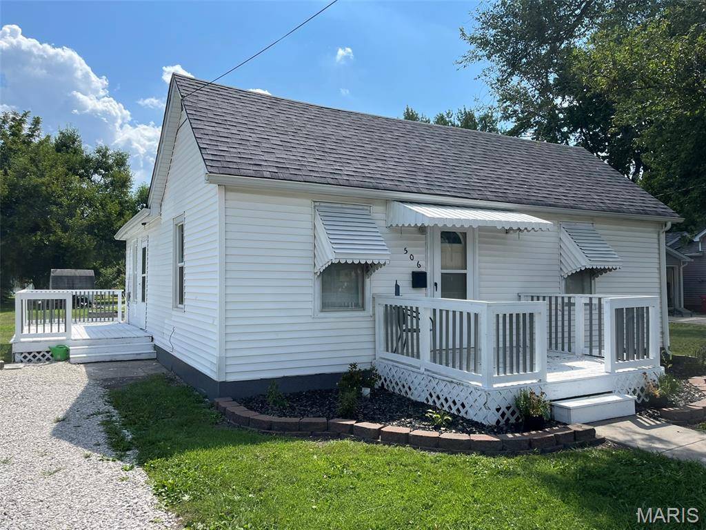 506 Panhorst ST, Staunton, IL 62088