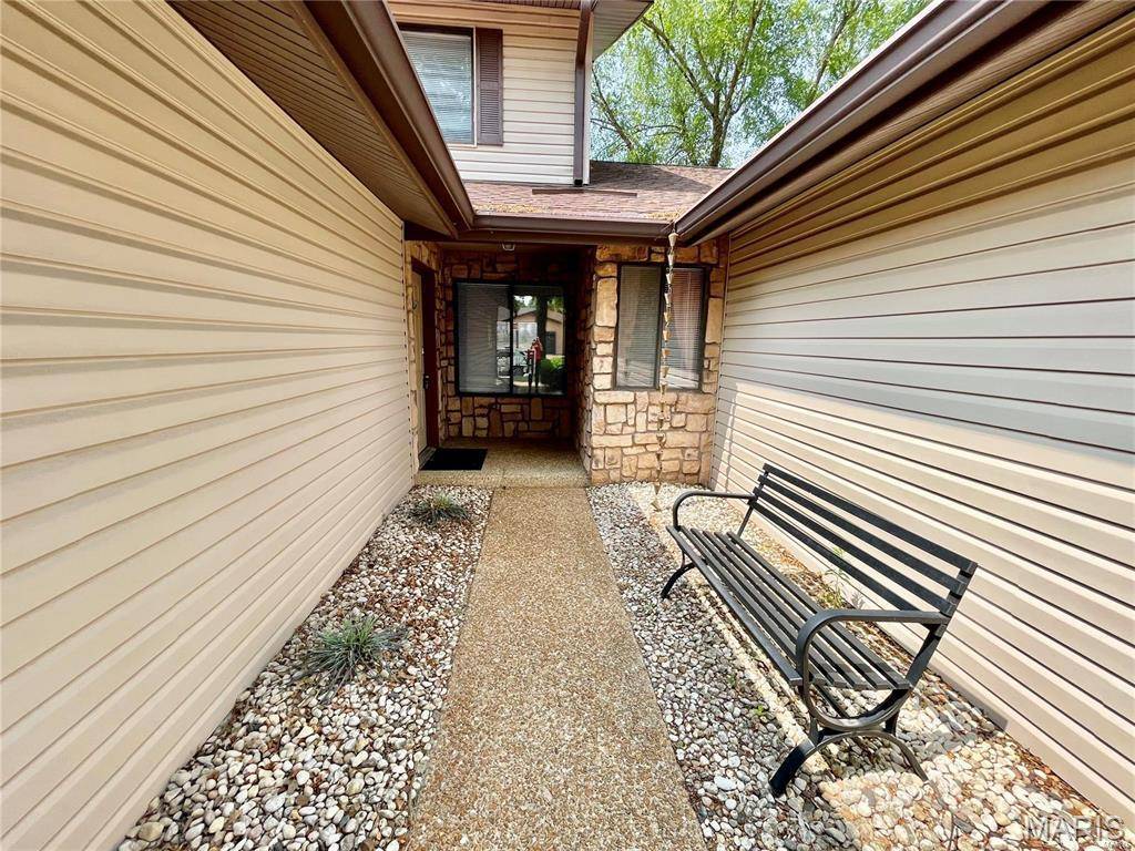 803 Westwood RD, Maryville, IL 62062