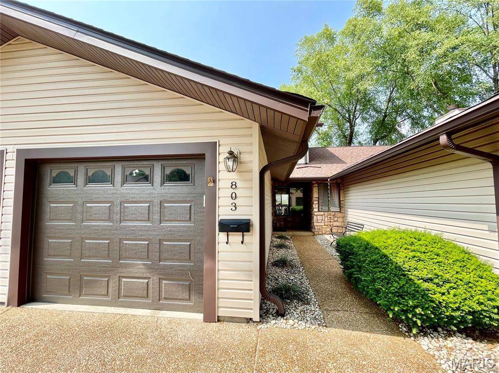803 Westwood RD, Maryville, IL 62062