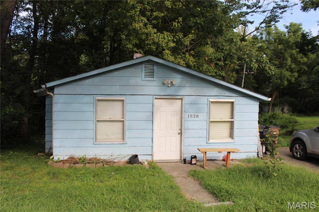 1528 N Water ST, Cape Girardeau, MO 63701