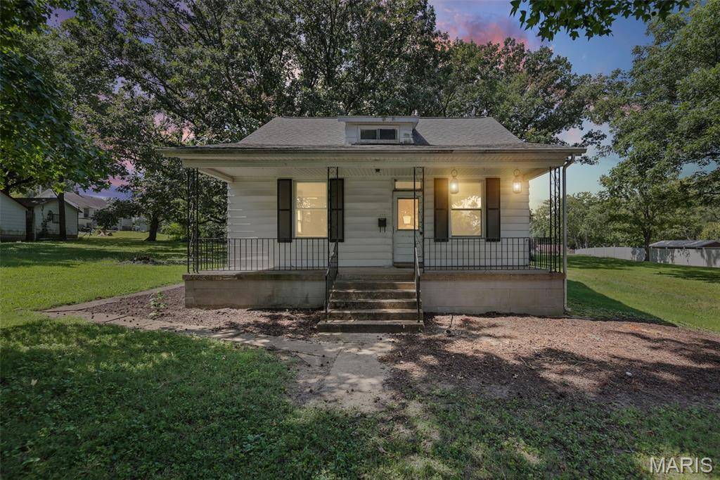 215 N Herman ST, Lebanon, IL 62254