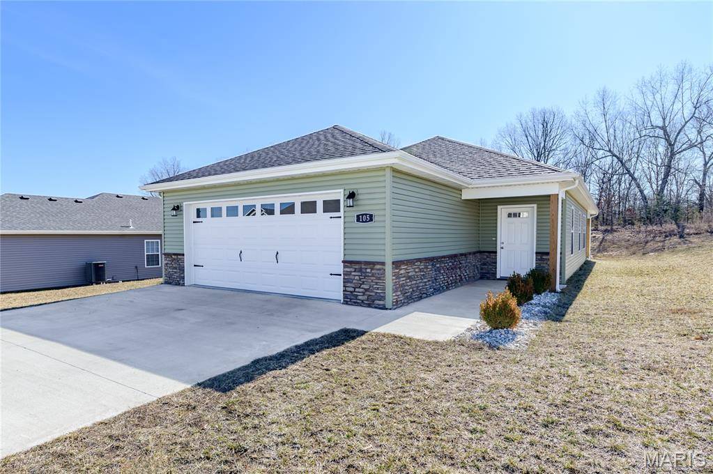 105 Daniels CT, St Robert, MO 65584