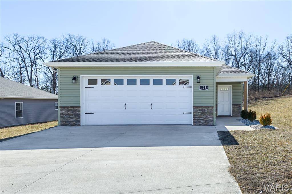 105 Daniels CT, St Robert, MO 65584