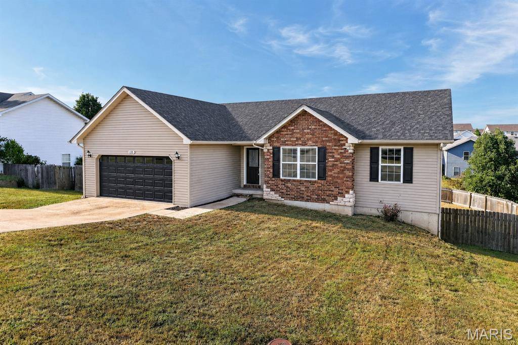 135 Lyle Curtis CIR, Waynesville, MO 65583